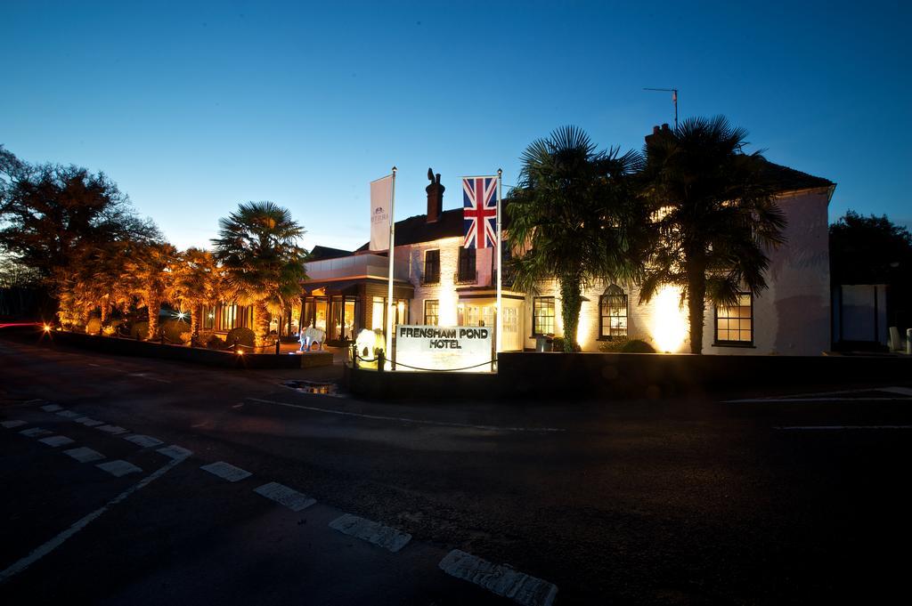 Frensham Pond Country House Hotel & Spa ฟาร์แนม ภายนอก รูปภาพ