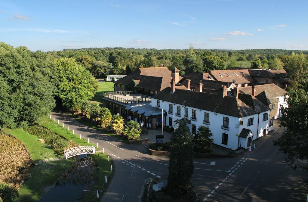 Frensham Pond Country House Hotel & Spa ฟาร์แนม ภายนอก รูปภาพ