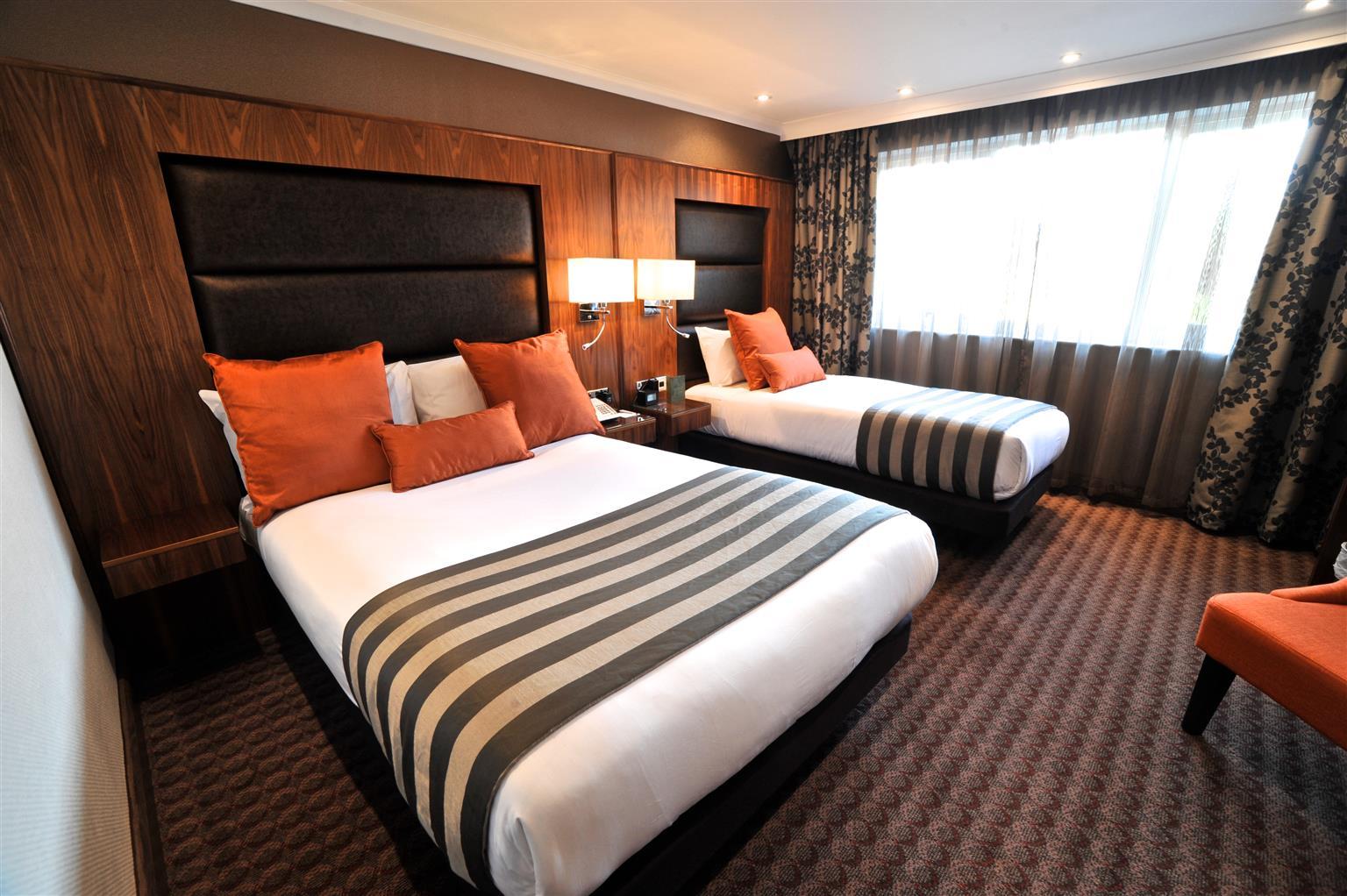 Frensham Pond Country House Hotel & Spa ฟาร์แนม ภายนอก รูปภาพ