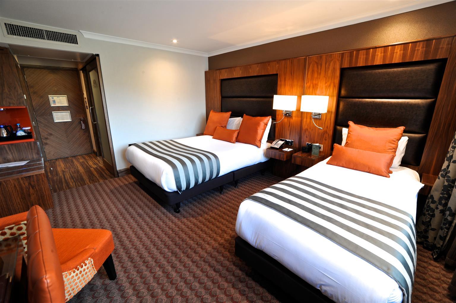 Frensham Pond Country House Hotel & Spa ฟาร์แนม ภายนอก รูปภาพ