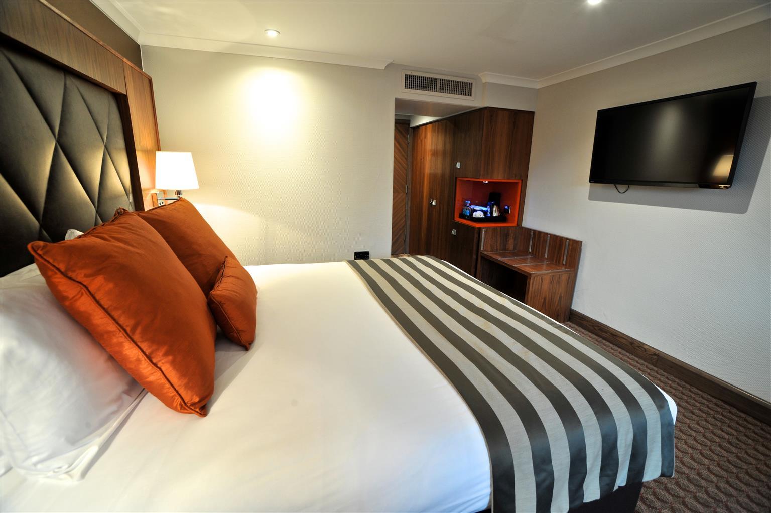 Frensham Pond Country House Hotel & Spa ฟาร์แนม ภายนอก รูปภาพ