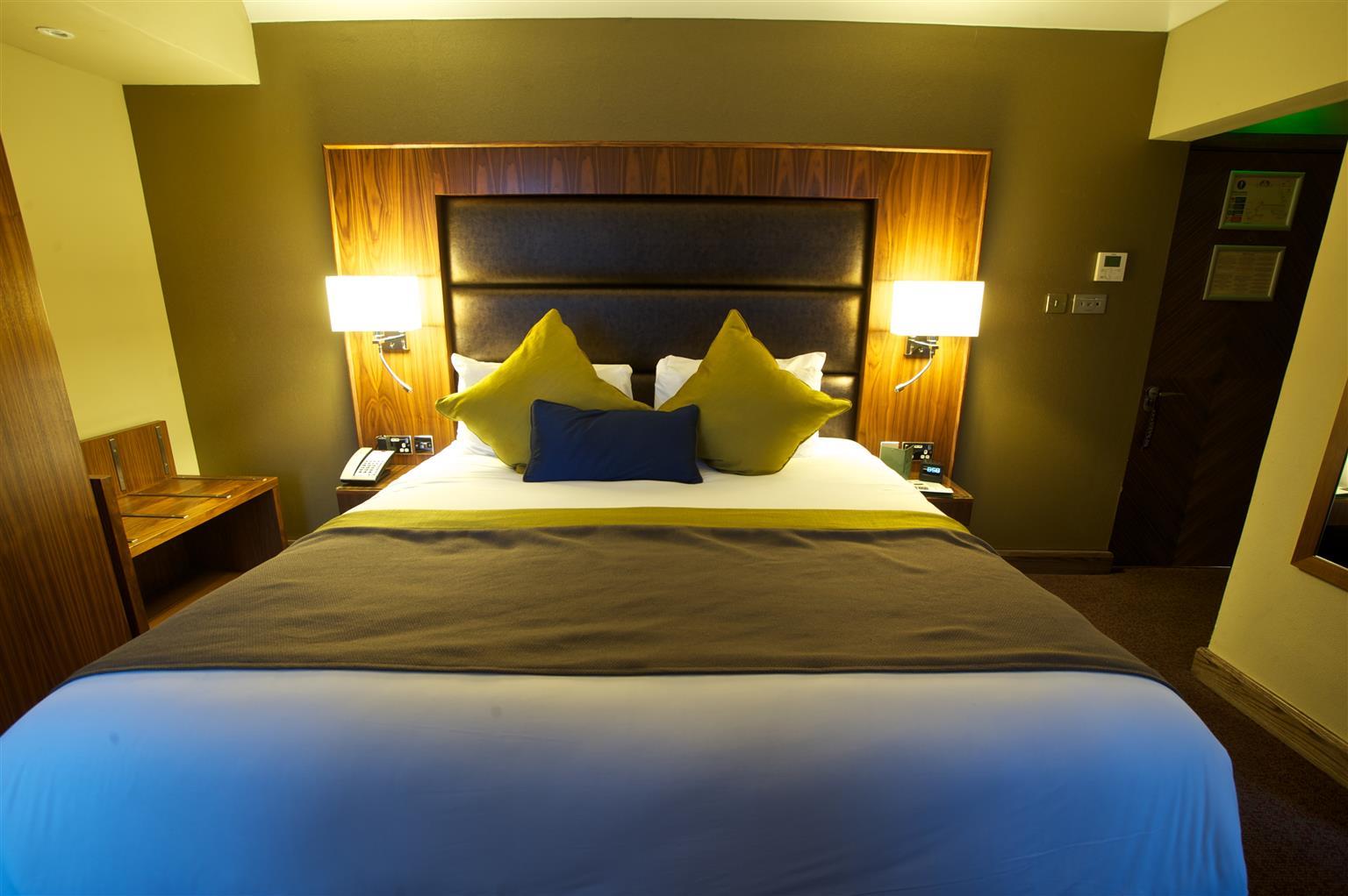 Frensham Pond Country House Hotel & Spa ฟาร์แนม ภายนอก รูปภาพ